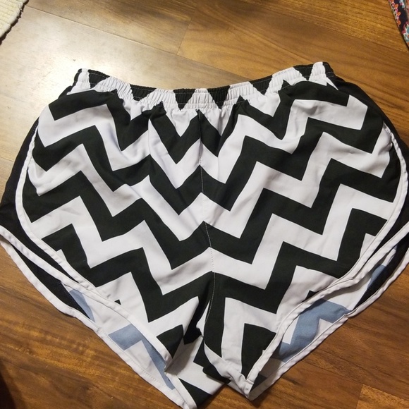 Varsity Pants - Varsity workout shorts